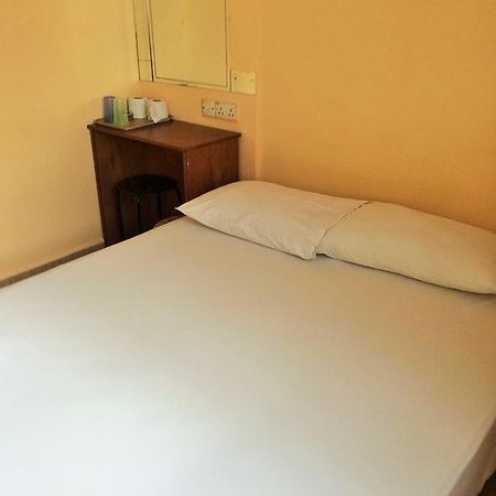 Oxley Blossom Hotel Singapore Buitenkant foto